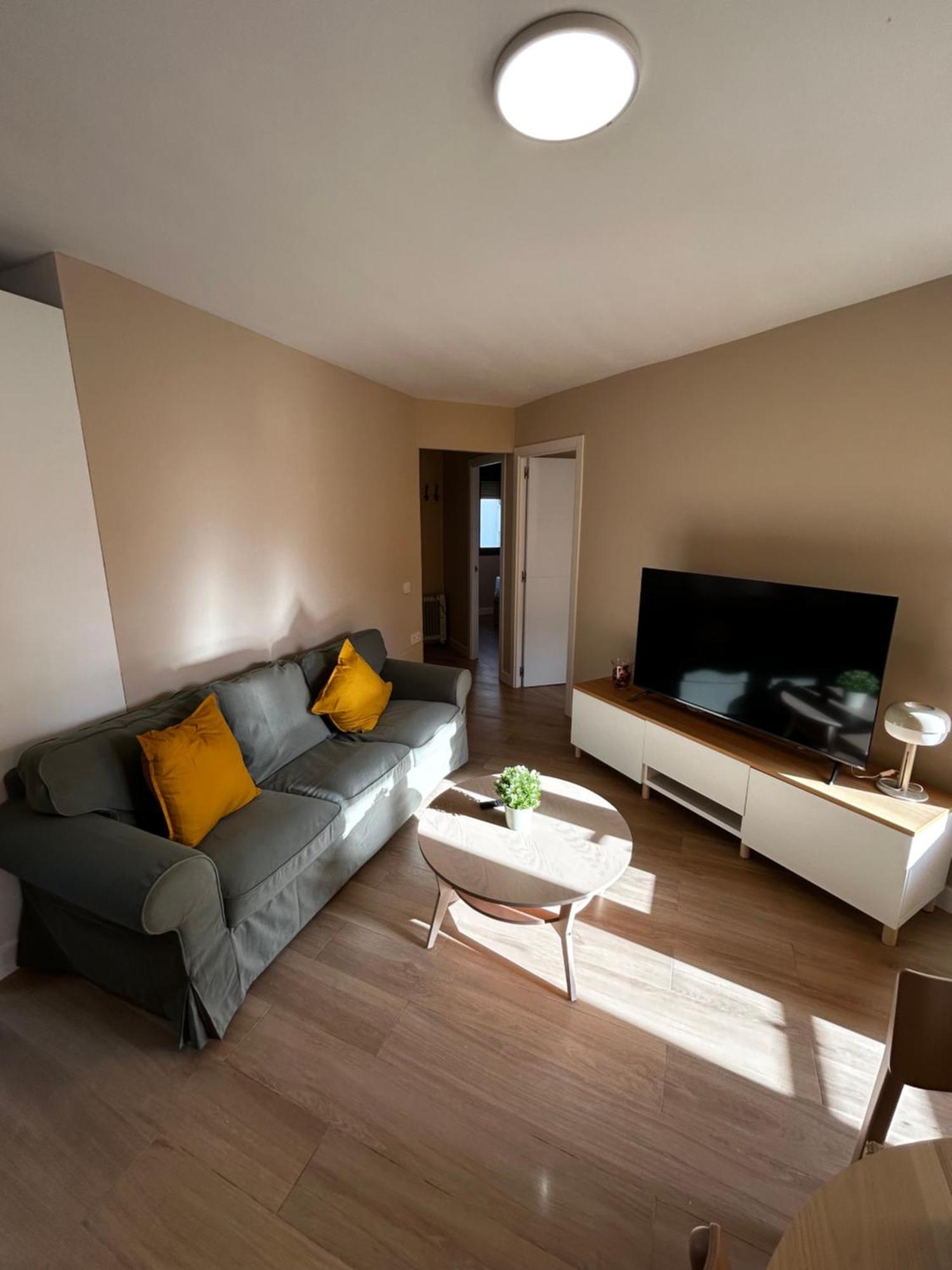 Apartment Coverlin