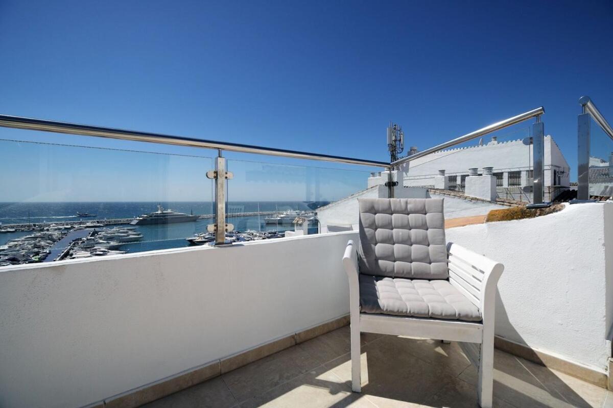 Apartment Puerto Banus, Marbella, Penthouse Apartment, Near Golf *