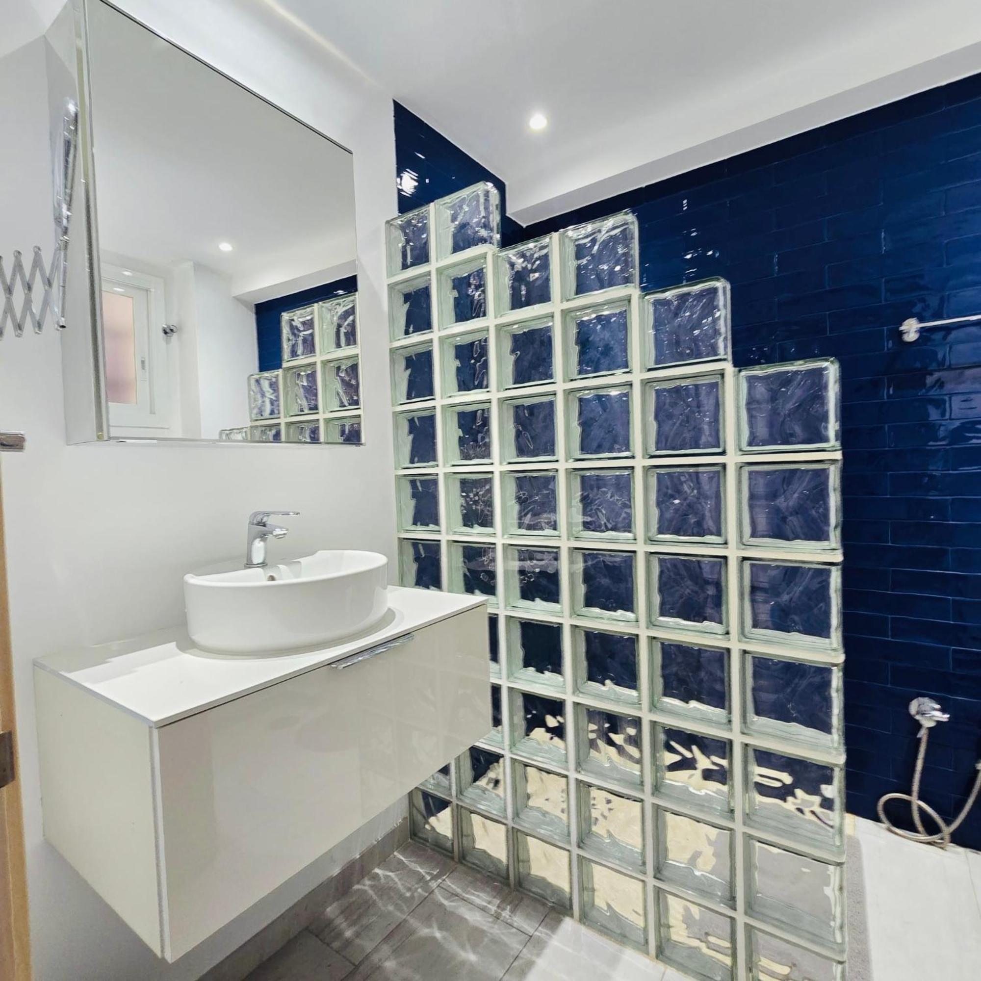 Center Walking Distance And Plaza De Naranjos Appartement