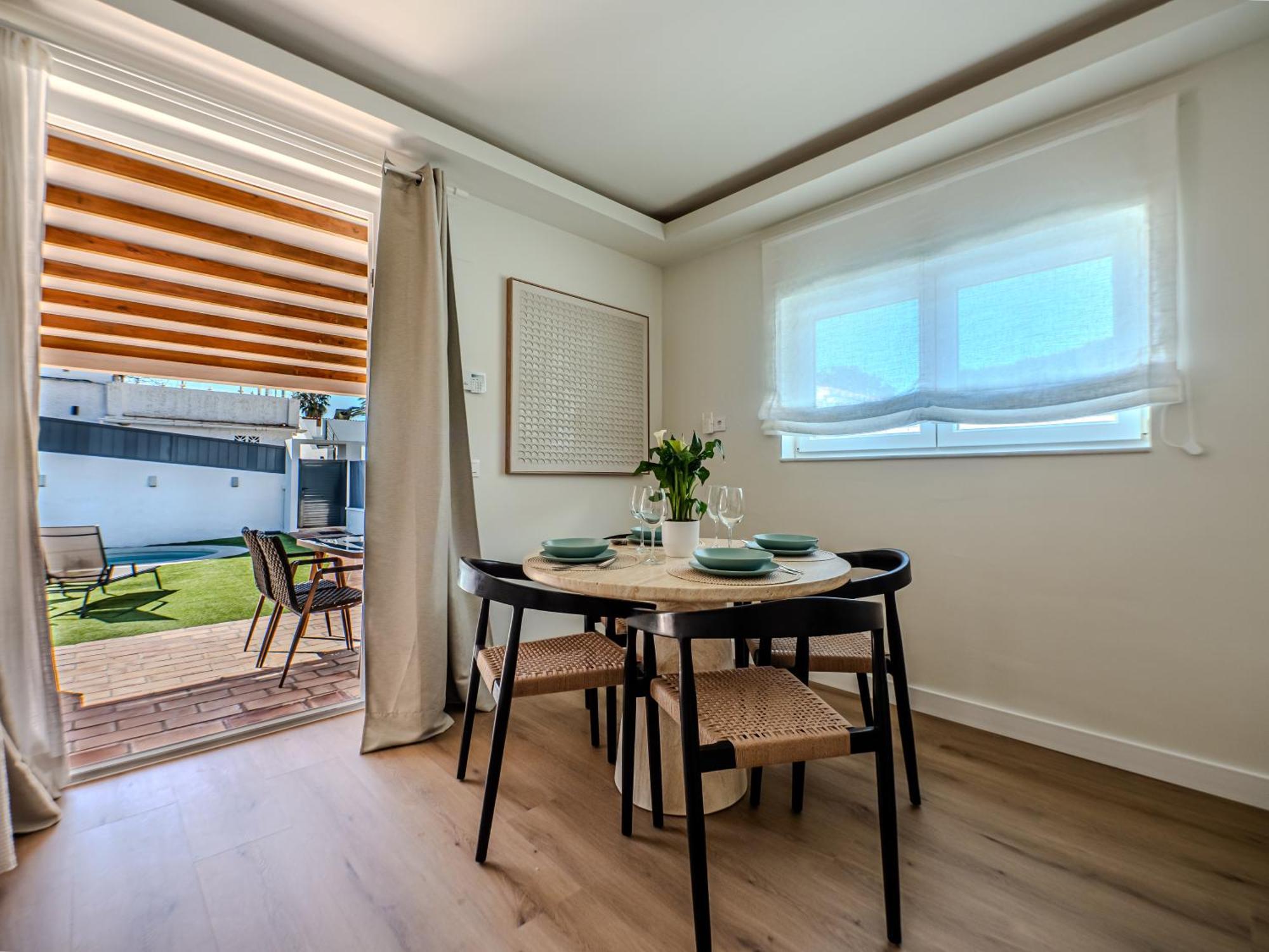 Ferienhaus New House 80 M From The *