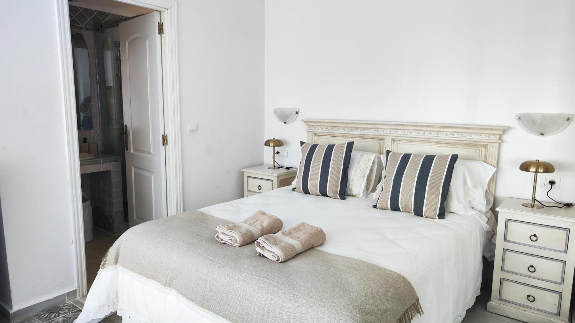 Jardines Del Puerto 2 Bed *