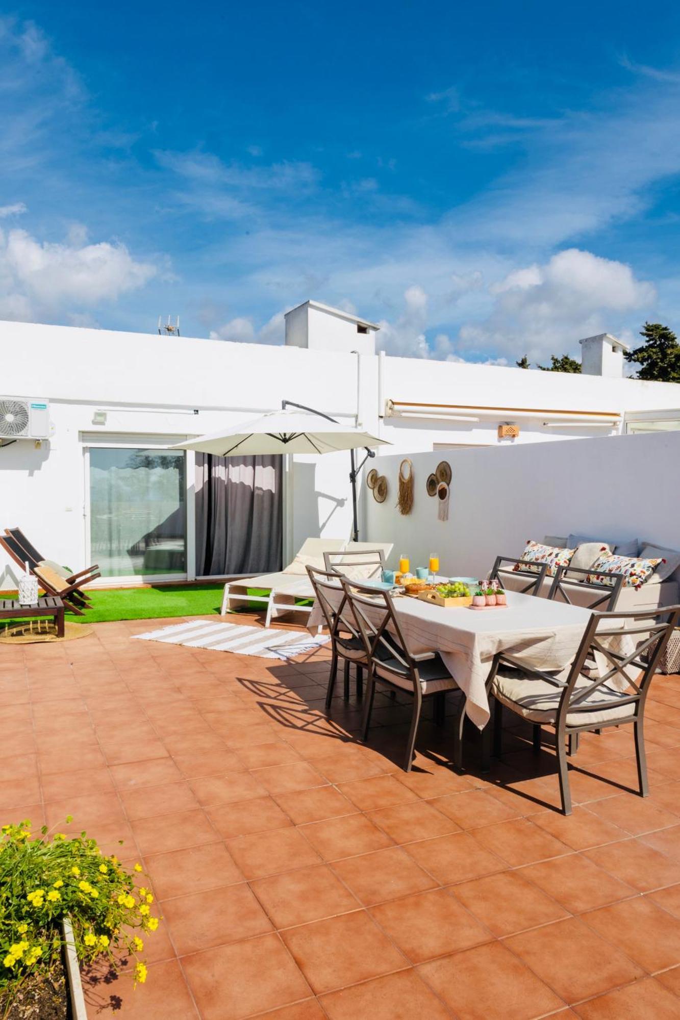 Frente A La Playa Boutique En * Marbella