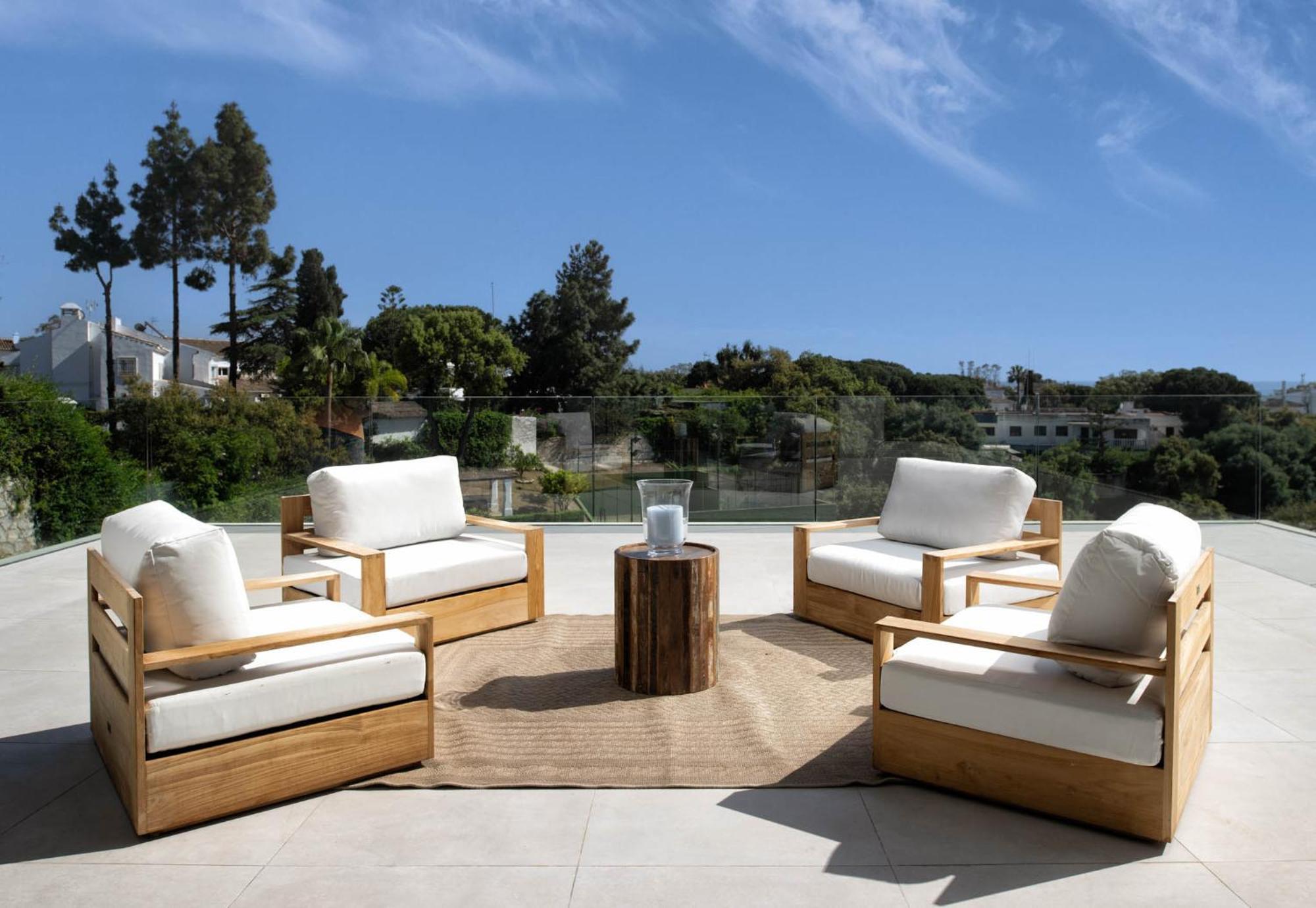 Luxury New Alma- 5bdr, Pool, Garden, Parkin Marbella