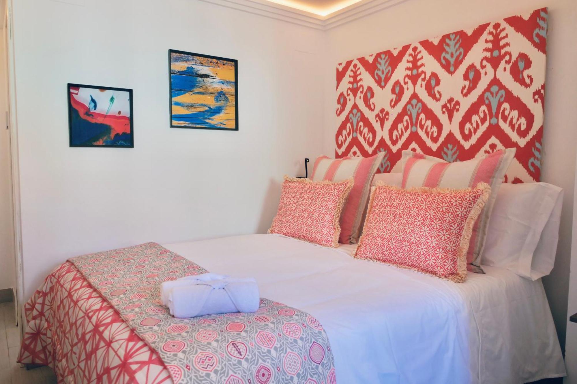 Golden Myra Guest house 3*