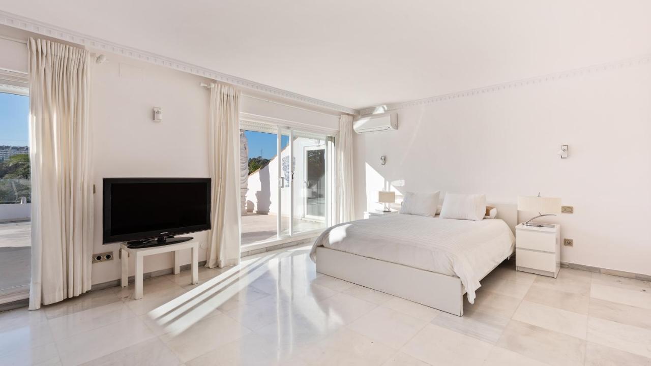 Villa 6 Bedrooms Luxury Camilla