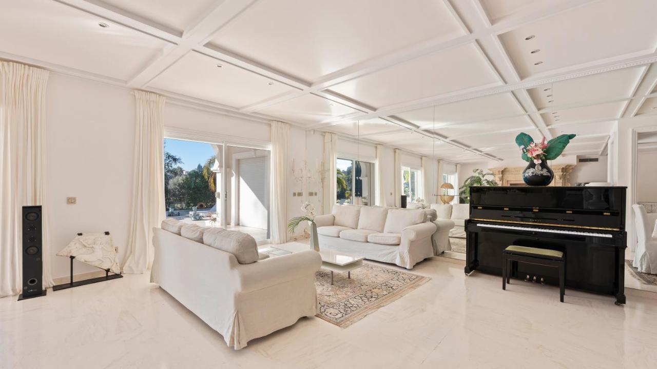 Villa 6 Bedrooms Luxury Camilla *