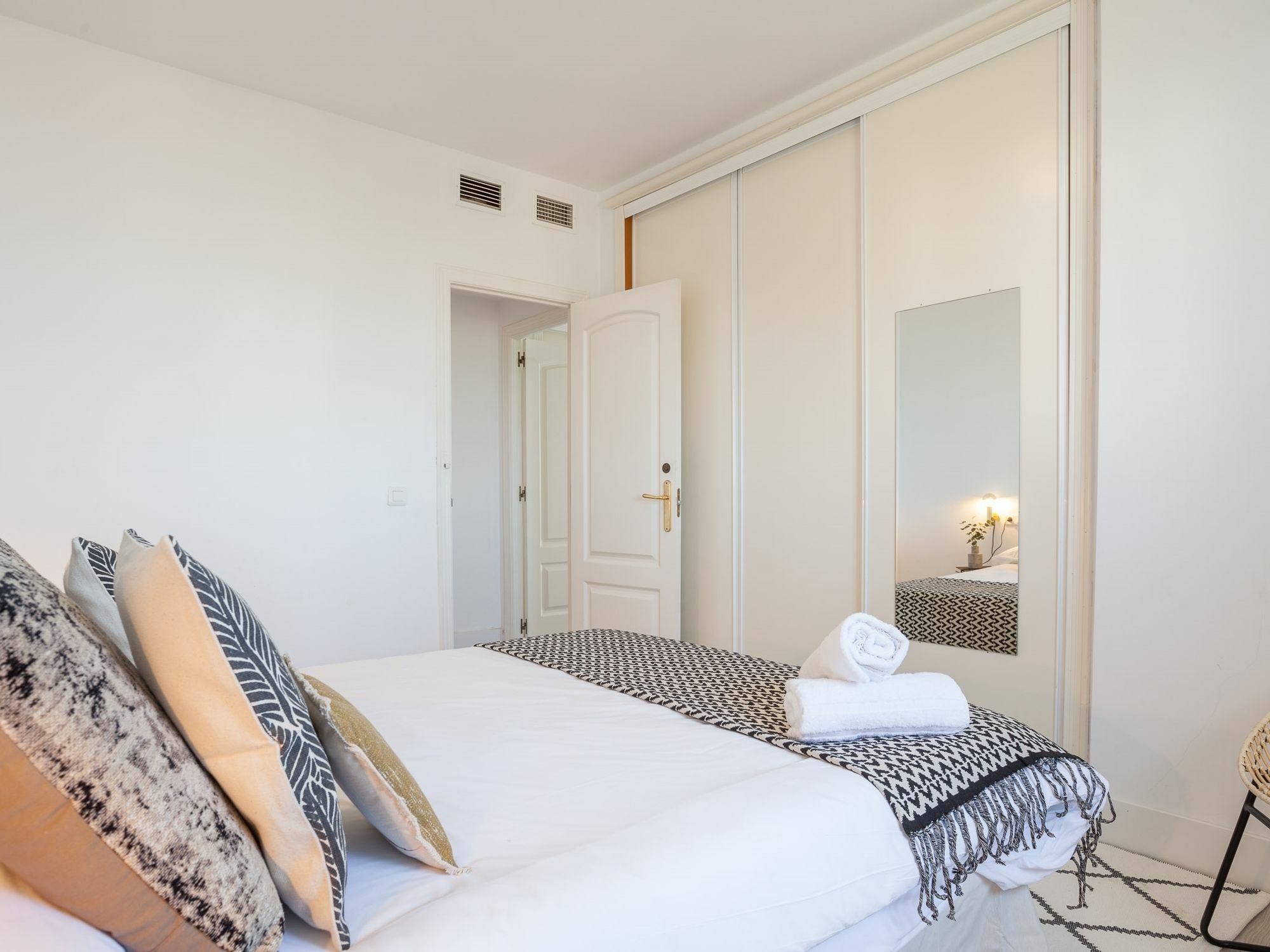 Apartment Banus Waterfront Penthouse *