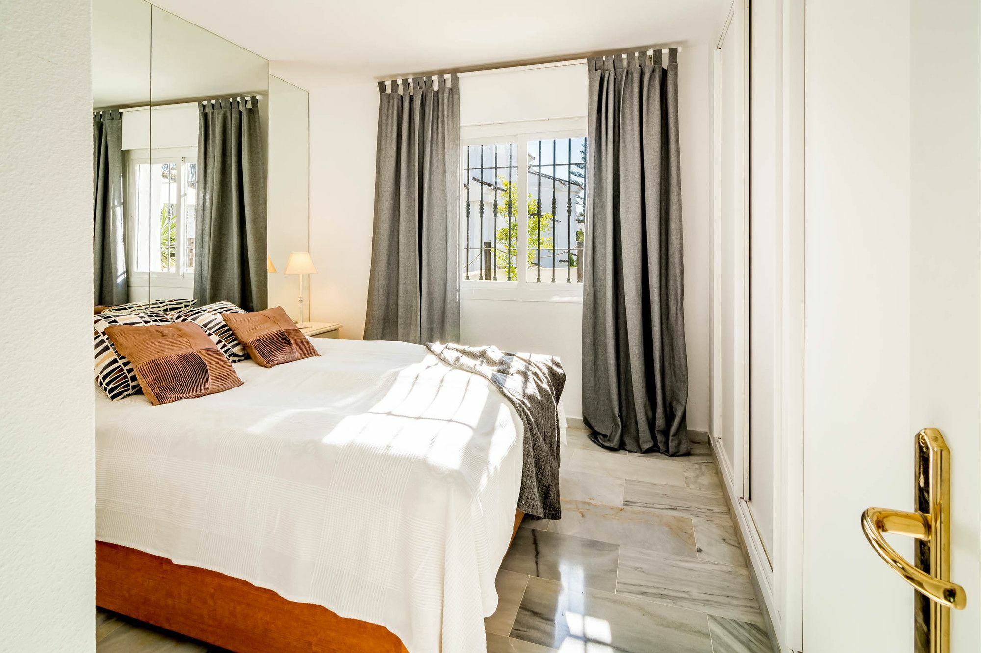 Apartment Lnm- Modern 2 Bedroom Penthouse P.banus *