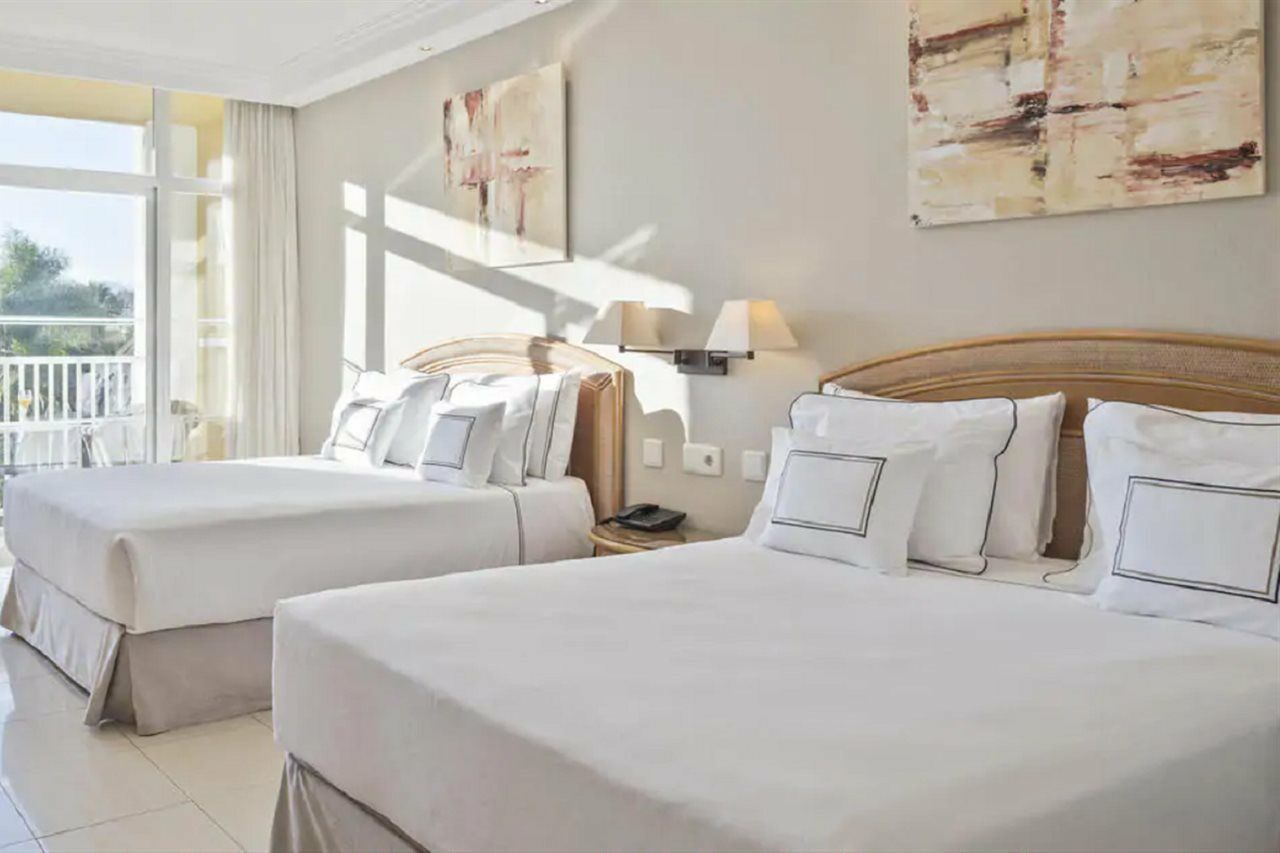 Hotel Me By Melia 5*