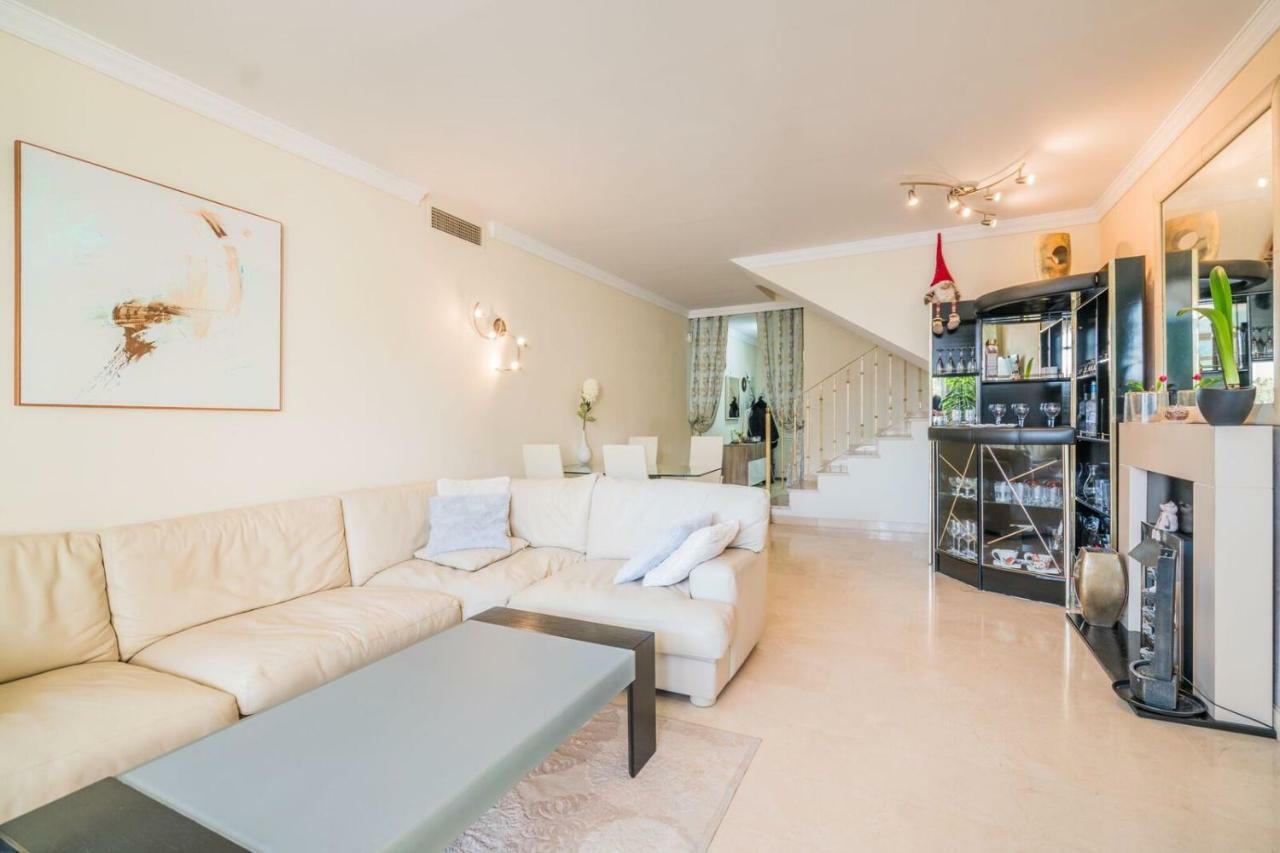 Aloha Gardens Townhouse Apartamento *