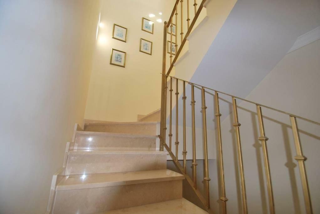 Aloha Gardens Townhouse Apartamento *