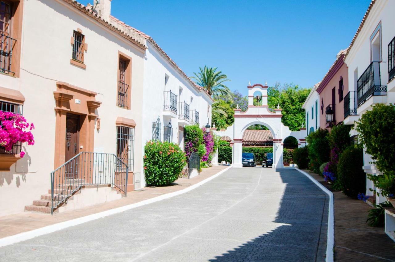 El Torico Villa *