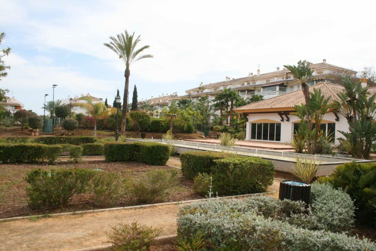 Apartment 2 Dorm. Puerto Banus *