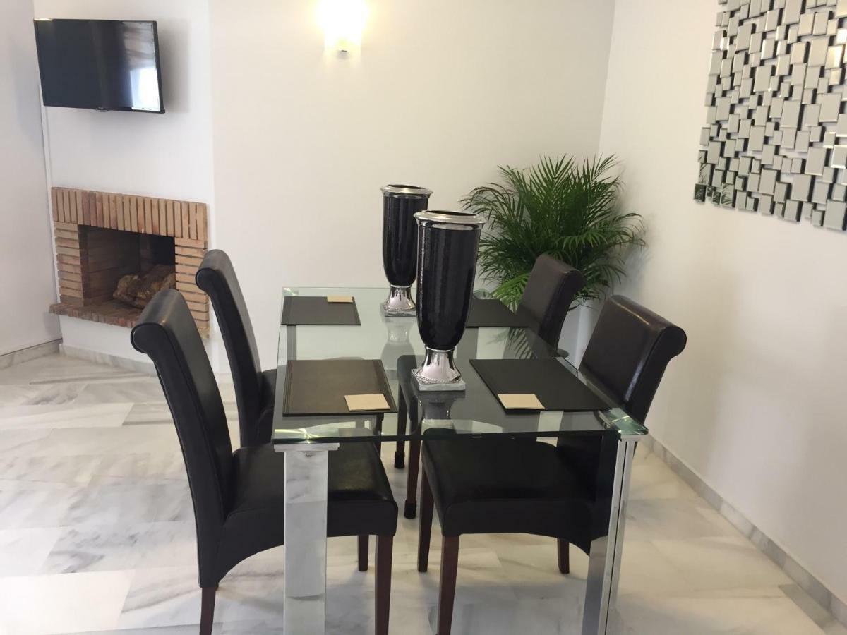 Apartamento Beautiful 2 Bedroom @ Puerto Banus!