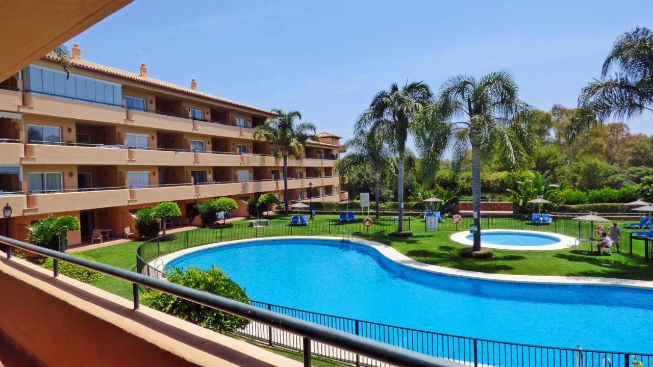 Apartment R6 Patios 2 Bedroom Marbella