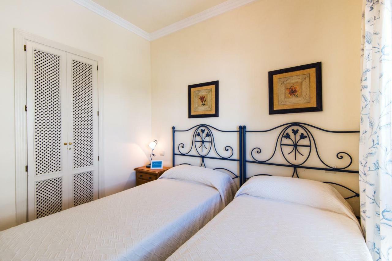 Rentandhomes Luxury * Marbella