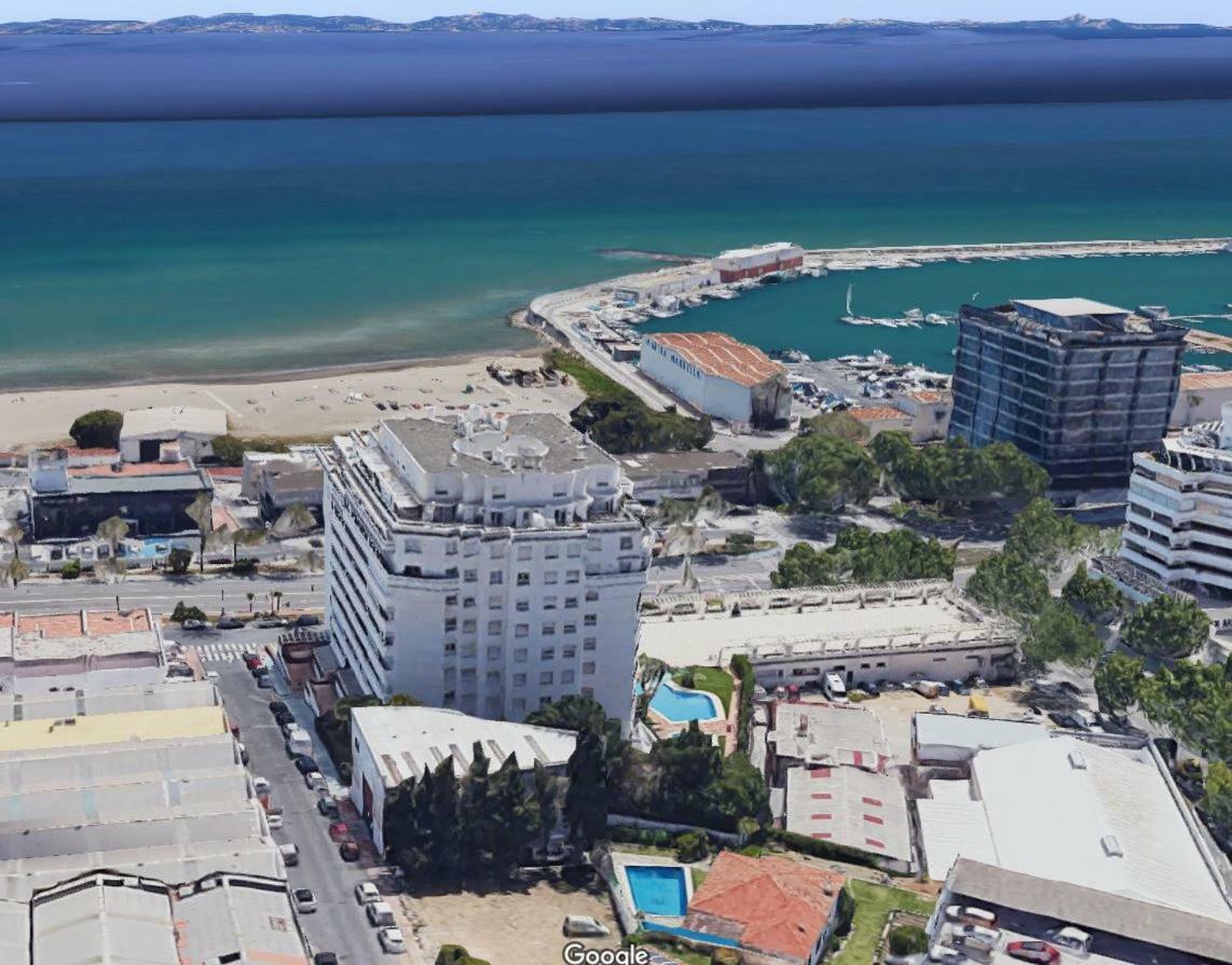 Playa Del Cable *