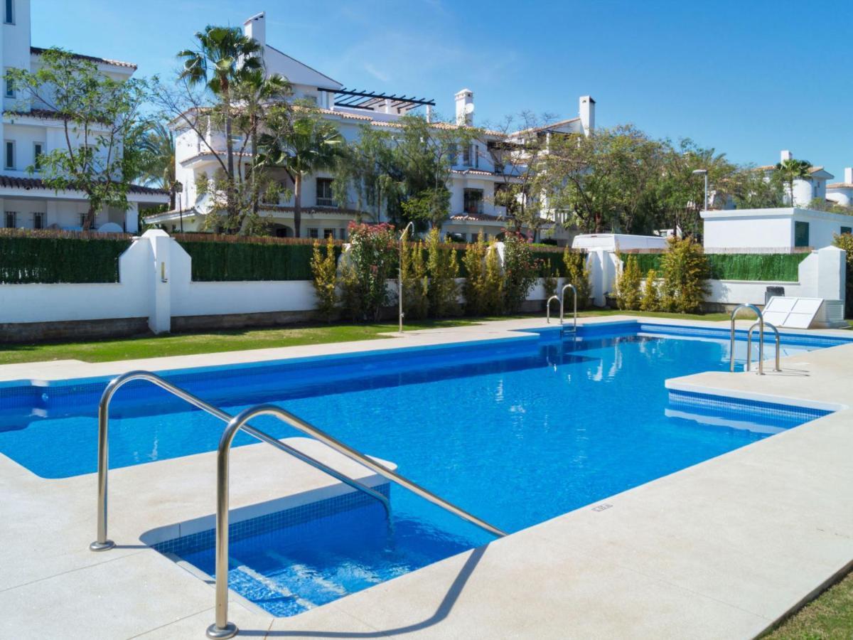 Naranjos Singles By Interhome * Marbella