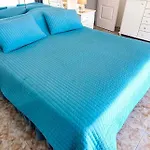 Skol 708 Fantastic 2 Bedroom Apartment For Holiday Rentals