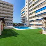Trendy Apt. Puerto Banus