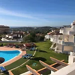 Vistas De Aloha Marbella