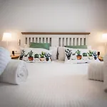 Apartamento En Milla Oro Marbella