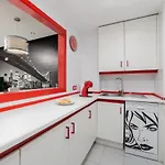 Trendy Apt. Puerto Banus