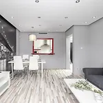 Trendy Apt. Puerto Banus