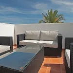Beautiful And Quiet Family Townhouse In Great Location