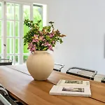 4 Bedroom Villa In Top Location - Heating Pool