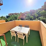Golf & Resort Apartment In La Reserva De Marbella