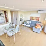 Skol 412. Renovated Two Bedrooms Duplex With Sea View.
