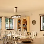 Spacious House With Pool, Garden And Solarium In Las Chapas, Marbella