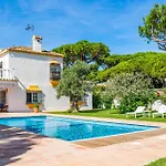 Awesome Home In Marbella With Wifi
