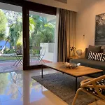 Puerto Banus Crystal Suite