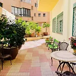 La Pimentera Central Apartments - Con Patio Privado