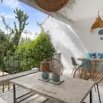 Jardin De Los Pinos