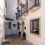 The Carpenter\'S Boutique Apartments