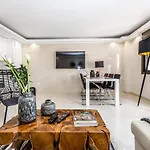 Luxurious 2 Bed Banus Apt With Private Parking - Rdr193