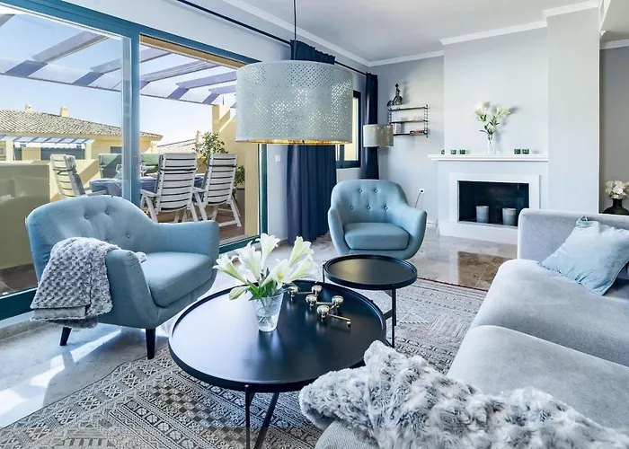 La-Beautiful 3 Bedroom Penthouse Close To Sea