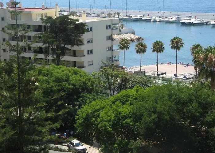 Skol 510A By Completely Marbella