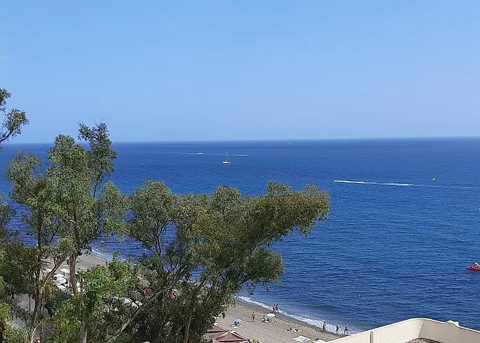 Apartamento En Primera Linea De Playa B Centro De Marbella