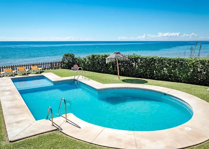 Las Dunas De Marbella - Beachfront 3 Bed Townhouses