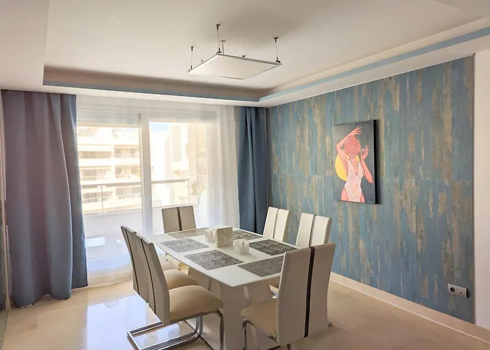 Apartments 4814 З Bedrooms San Pedro