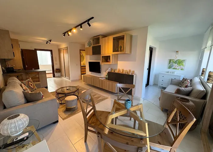 Nomad Stays Milos Y Bali