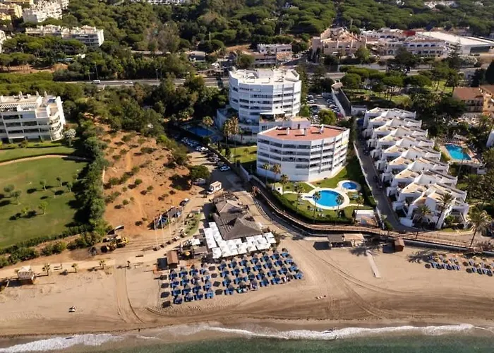 Marbellamar Calahonda - 2-Bedroom Apartment 50 Meters From The Beach