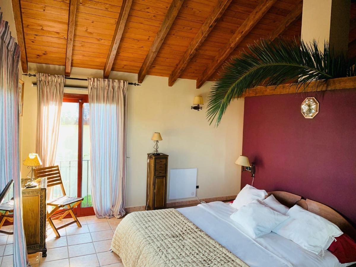 Villa Nabrisa Marbella, 5 Bedroom, Private Pool, Garden, Bbq Marbella