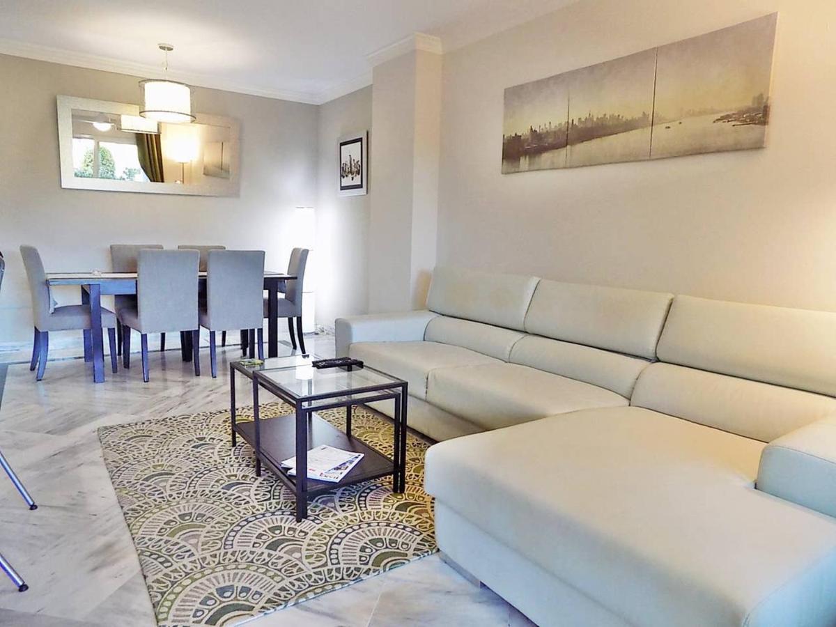 Family Friendly Ground Floor 2 Bedroom Dama De Noche Rdr200 *