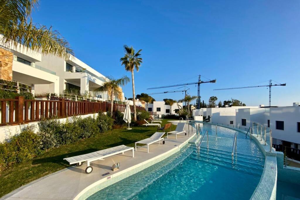Apartment Puente Premium Rooftop & Garden