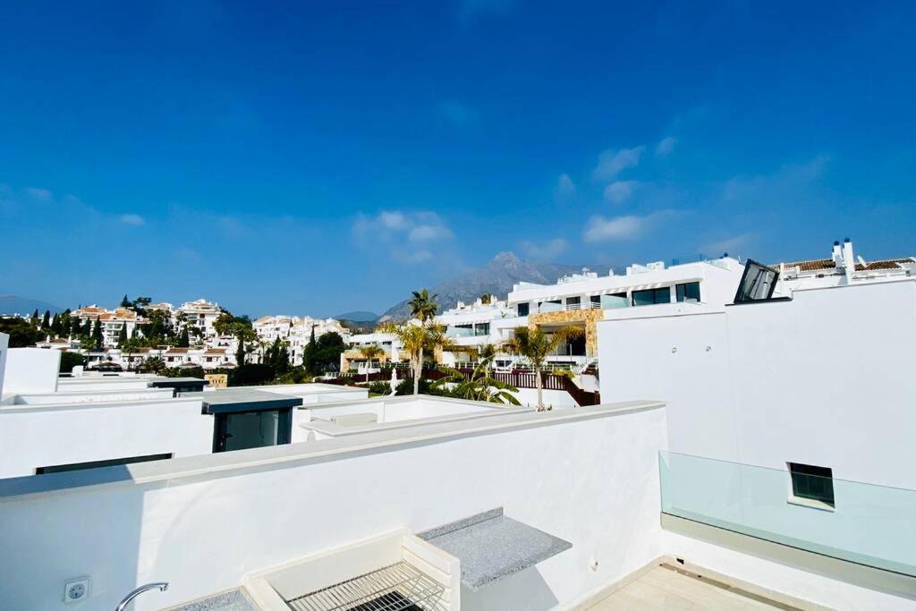 Puente Premium Rooftop & Garden